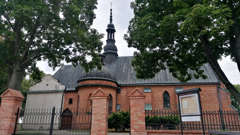 Miechocin - Kościół gotycki XV wieczny Tarnobrzeg