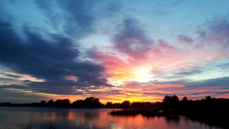 JEZIORO TARNOBRZESKIE